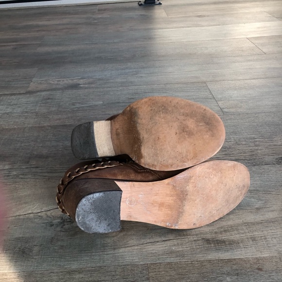 Brown Boots - Picture 7 of 8